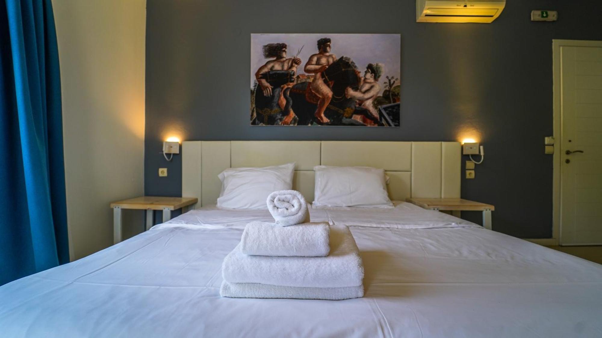 Cape North West Hotel Parga Bagian luar foto