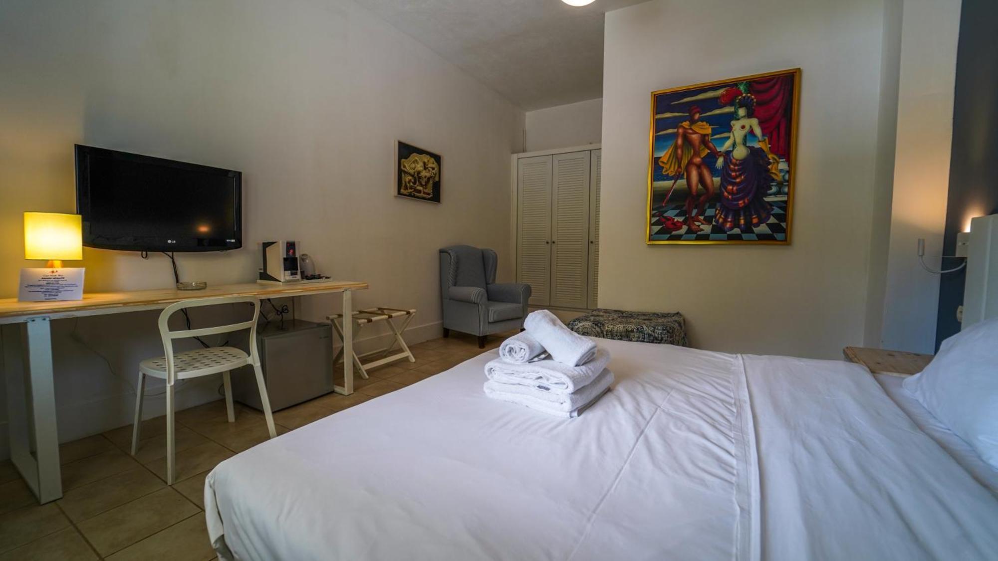 Cape North West Hotel Parga Bagian luar foto