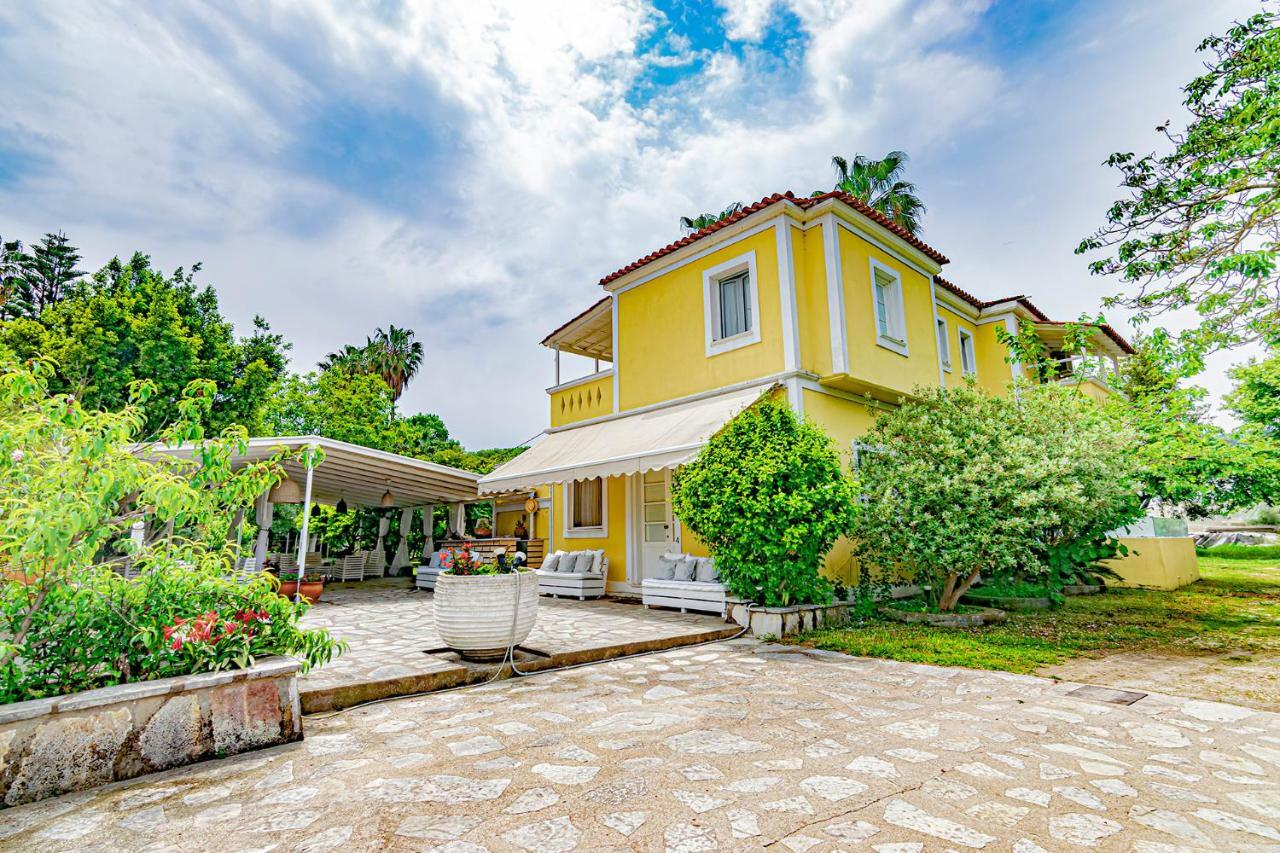 Cape North West Hotel Parga Bagian luar foto